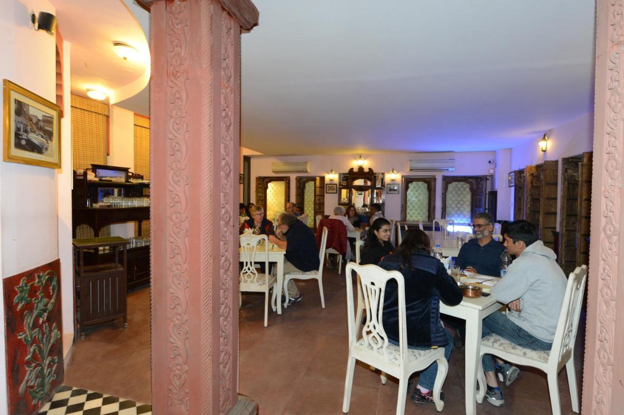 Hotel Harasar Haveli Биканер Экстерьер фото