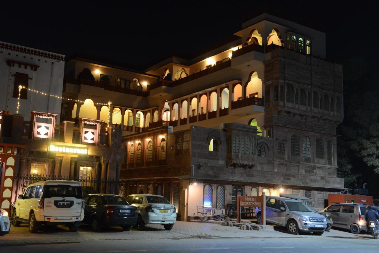 Hotel Harasar Haveli Биканер Экстерьер фото