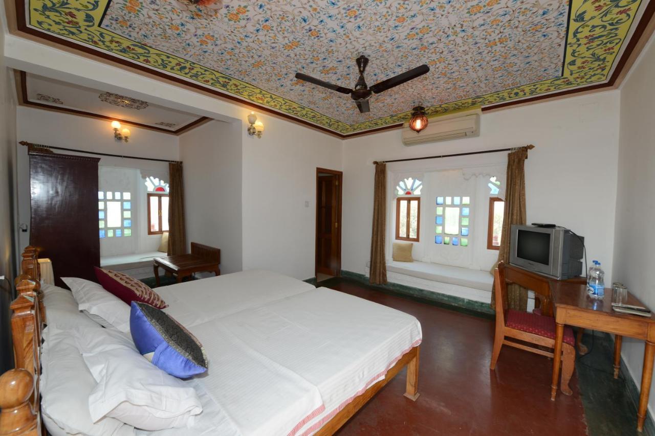 Hotel Harasar Haveli Биканер Экстерьер фото