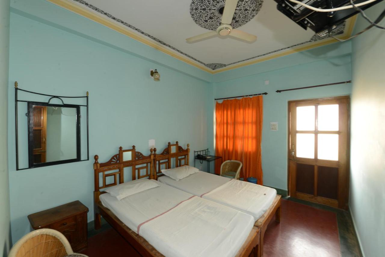 Hotel Harasar Haveli Биканер Экстерьер фото
