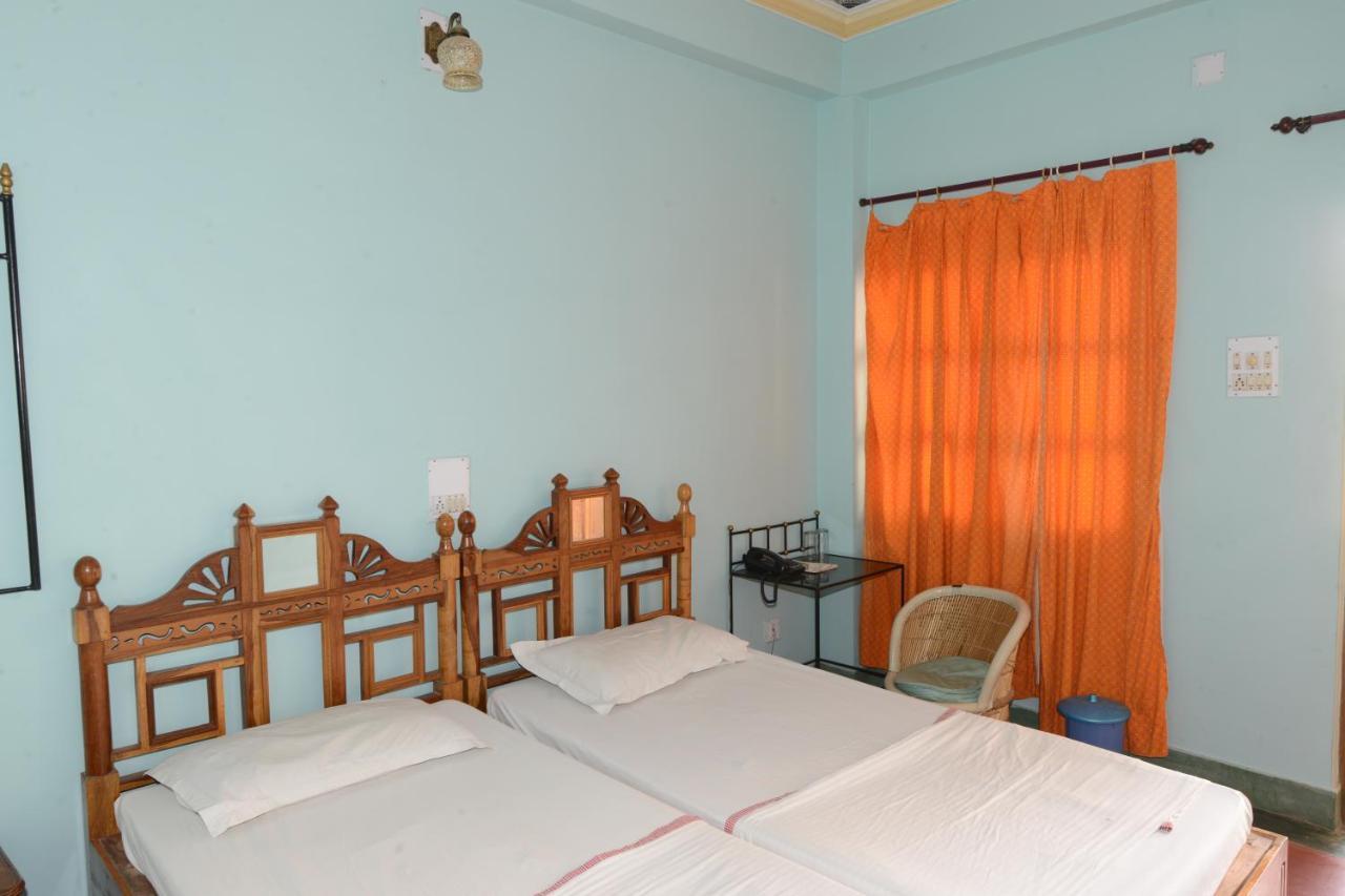 Hotel Harasar Haveli Биканер Экстерьер фото